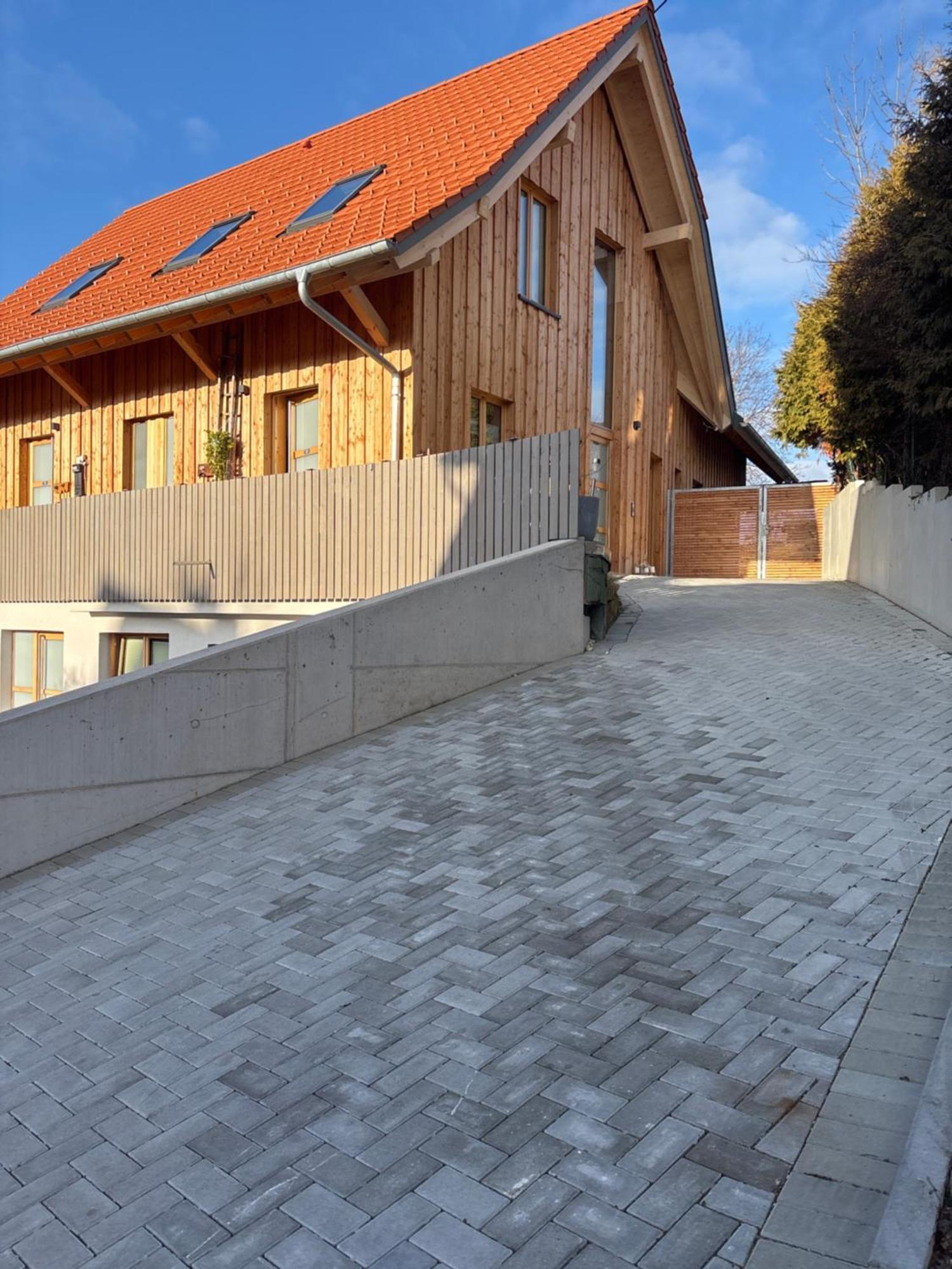 Uebernachtung Beim Bio-Metzger "Zimmer Rosl" Moessingen Exterior photo